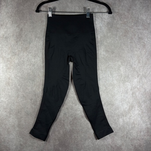 lululemon athletica Pants - Lululemon Leggings Women 4 Black Ebb To Street Tight Seamless High Rise Crop Gym